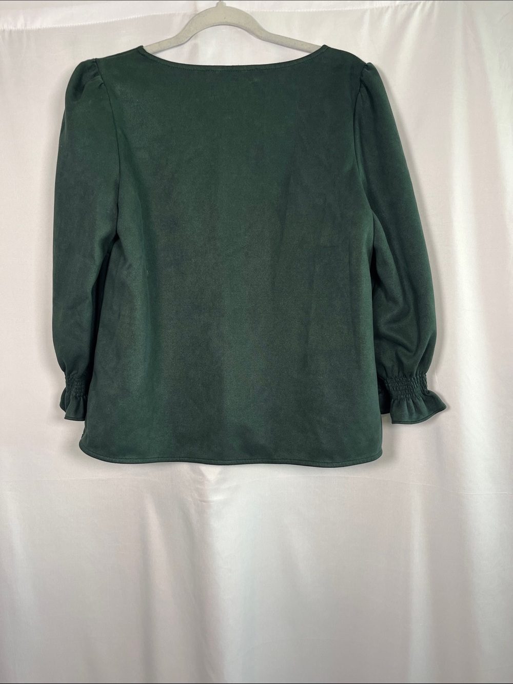 Tuckernuck Easton faux suede flowy blouse malachite green size medium - Picture 7 of 8